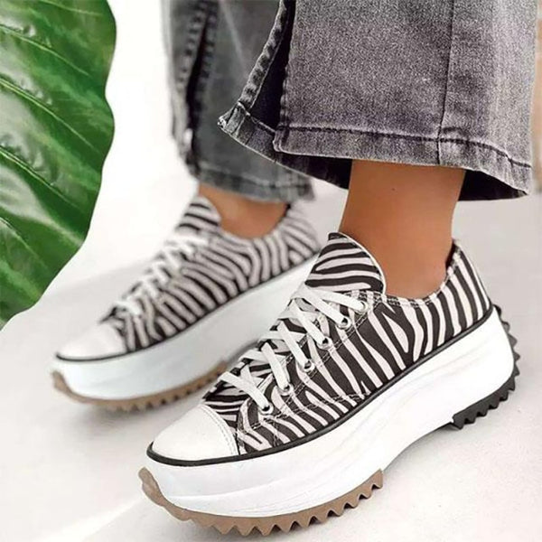 Women's Sneaker Zebra Low Rise